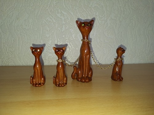 Vintage set of faux - of,