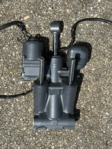 Yamaha outboard 150 225hp - outboard, trim