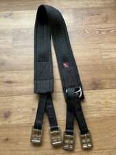 Aerborn Black Straight Cut