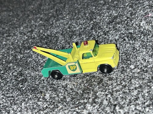 Used matchbox lesney 13 - v,