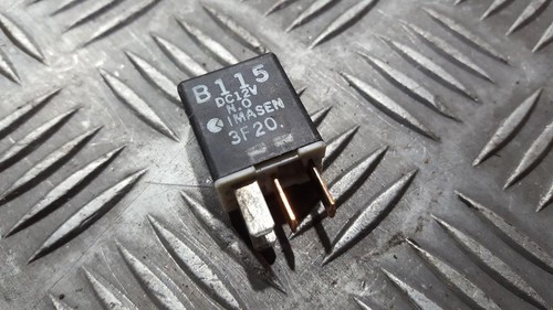 Mazda 2003 relay module - 6,