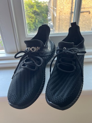 Men size black pony - size, 12