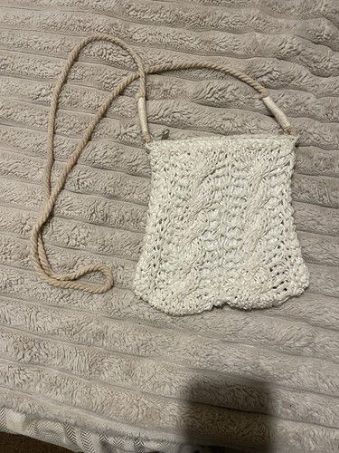 White crossbody raffia bag - crossbody,