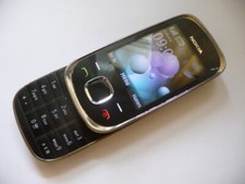 SENIOR CHEAP SIMPLE  SPARE BASIC ORIGINAL NOKIA 7230 SLIDE  UNLOCKED 3G