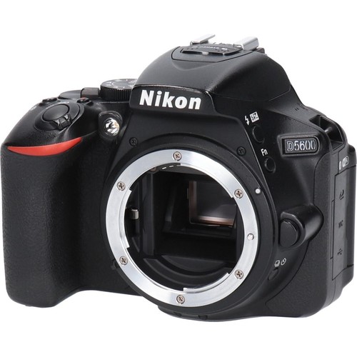 Authentic nikon d5600 - authentic,
