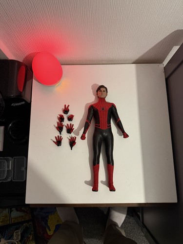 Hot toys marvel - hot,