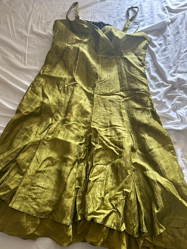 Kaliko green satin - kaliko, v-neck
