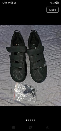 Road bike shoes size - bike,