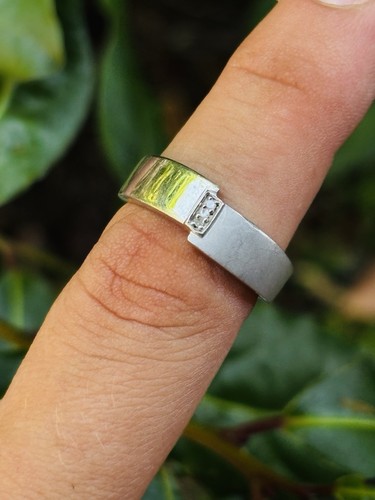 Tjc modernist textured silver - tjc,