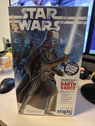 Star wars vintage darth vader - star,