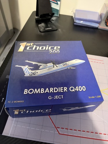 Flybe dash 400 model - 8, q-400