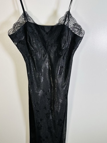 Black vintage slip size - vintage,