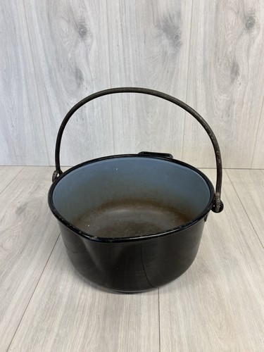Vintage cast iron black - iron,