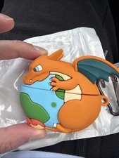 Pokémon charizard earpod - pokémon,