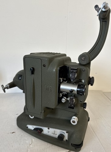 Early 1950 model paillard - early,