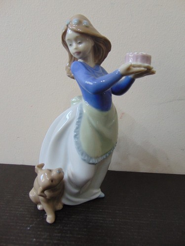 Vintage nao lladro figurine - nao,