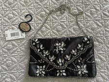 New Jewel Dimonte Black Clutch