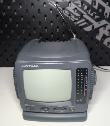 Vintage lloytron portable - lloytron,