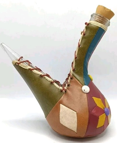Wine decanter spanish - wine, decanter.