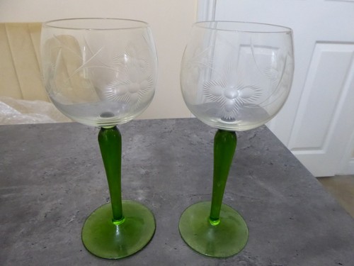 Green stem etched wine - x,