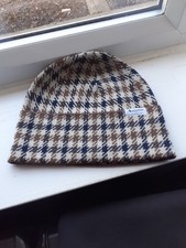 Aquascutum beanie, check