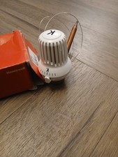 Honeywell T100R/Rs Thermostat