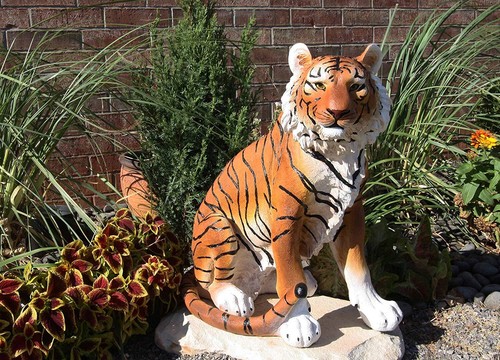 Ebros tall orange bengal - ebros, 20"tall