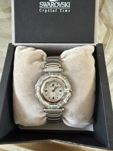 Swarovski crystal time quartz - crystal,