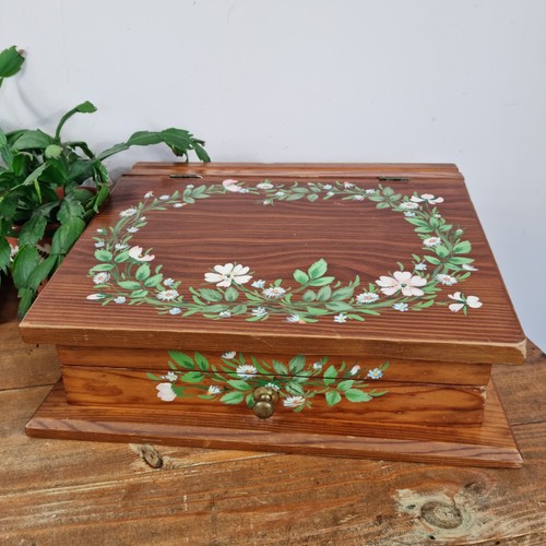 Handpainted pine wooden small - pine,