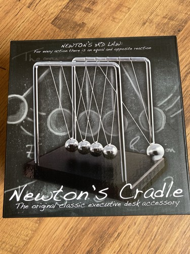 Red5 newton cradle - red5, modern