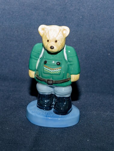 Wade camping bear 1998 - camping,