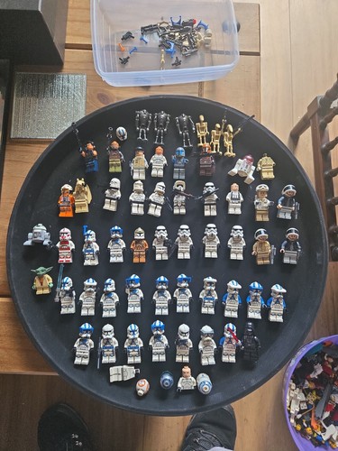 Lego star wars minifigures lot - lego,