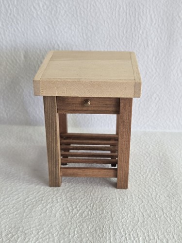 Dolls house scale quality - house,