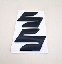Suzuki Black 3D Badge Tank