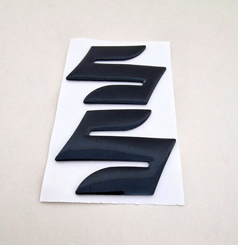 Suzuki black badge - 3d, tank