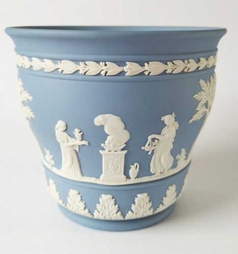 Wedgwood blue jasper - wedgwood,