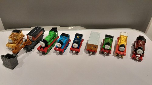 Thomas the tank engine - thomas,
