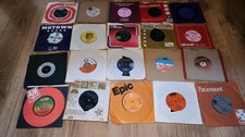 Lot 20 Vinyl 7" Singles; R&B