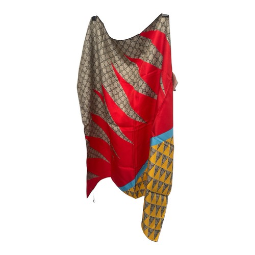 Gucci supreme scarf silk - gucci,