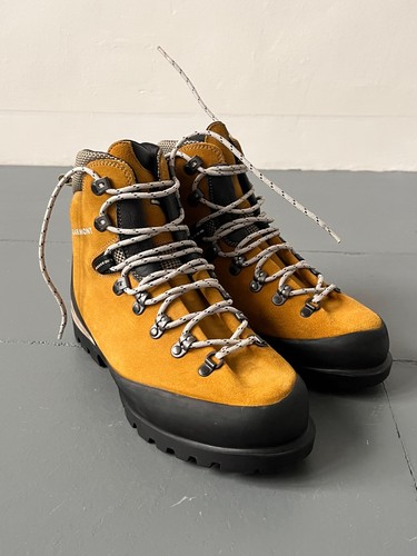 Men walking boots - men’s,
