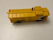Hornby canadian caboose