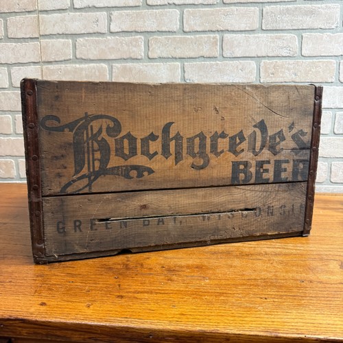 Vintage wooden beer crate - beer,