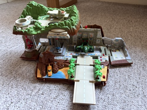 Transforming thunderbirds - transforming,