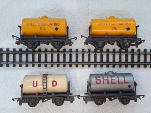 Triang tank wagons t76 - triang,