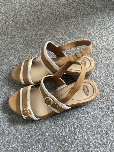 Tan with ivory trim school - ivory,