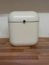 Wall Mounted Waste Bin Kitchen Cabinet Door Cupboard Hanging Trash Can w/ Lid UK