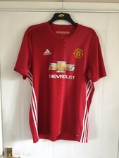 Pre Loved Men’s Classic 2016/17 Man Utd Home Football Shirt Size XL Red VGC