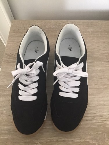Ladies black trainers - black, uk
