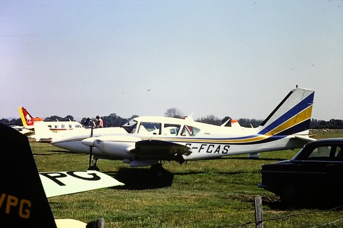 Piper aztec aircraft - piper, pa-23