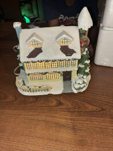 Hawthorne village santas - hawthorne,